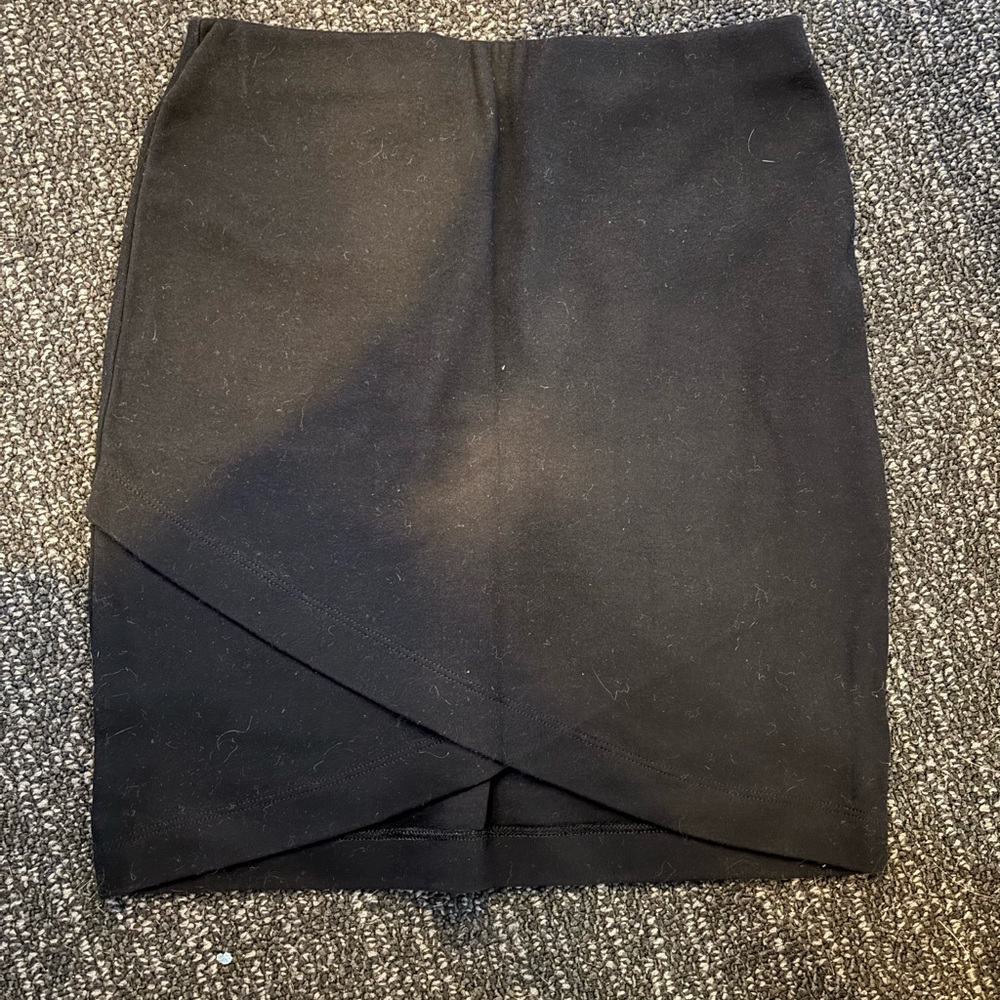 Elegant Black Skirt